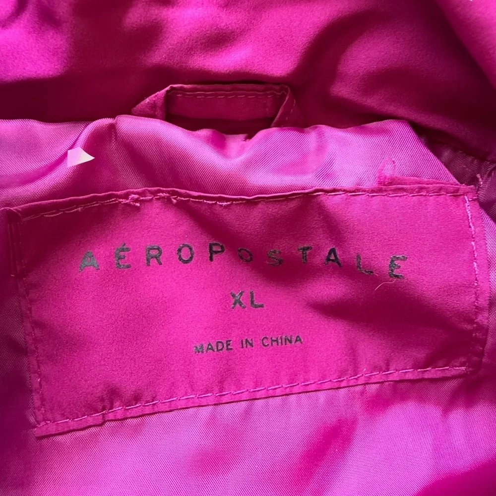Women’s Aeropostale puffer vest size XL